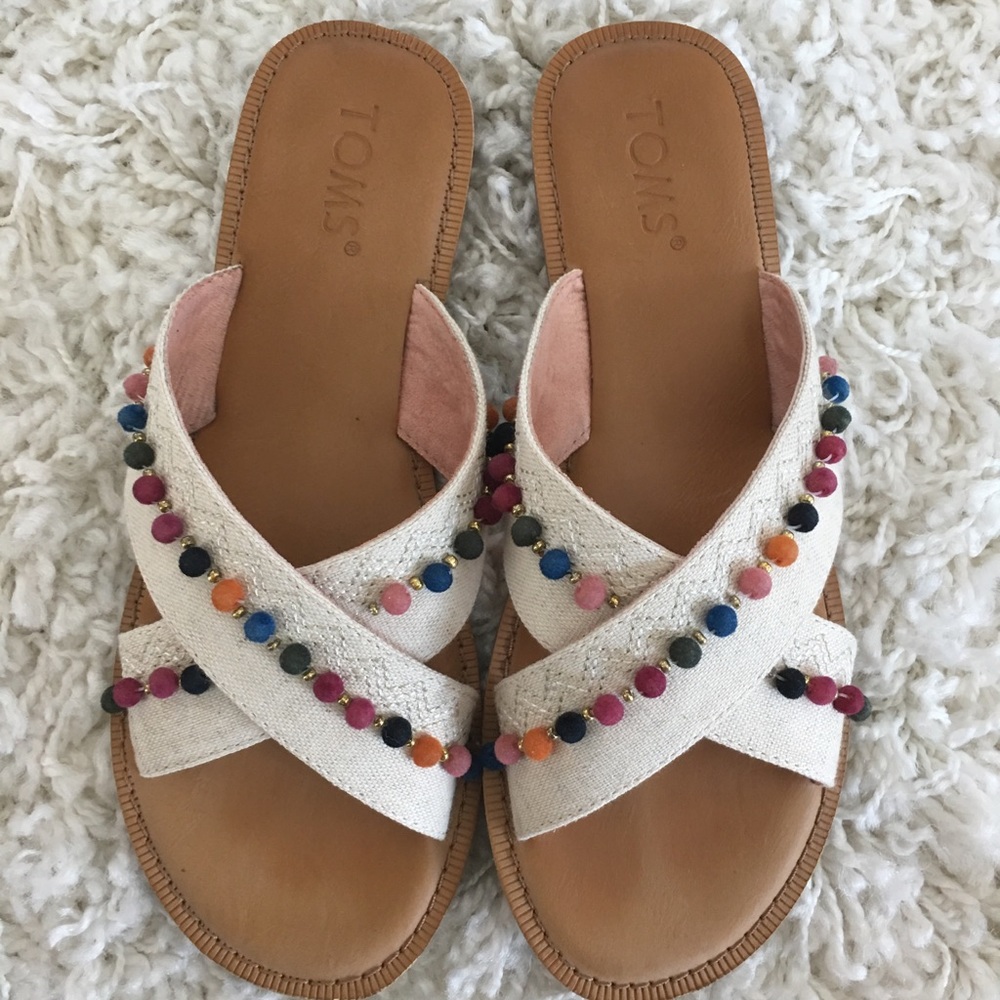Toms Viv Pom Pom Sandal